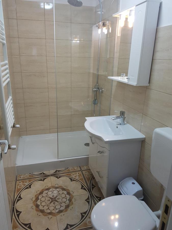 Aparthomes Fundeni ブカレスト エクステリア 写真